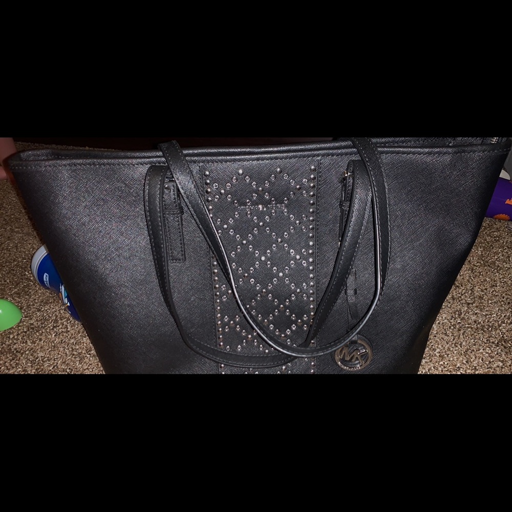 Michael kor tote